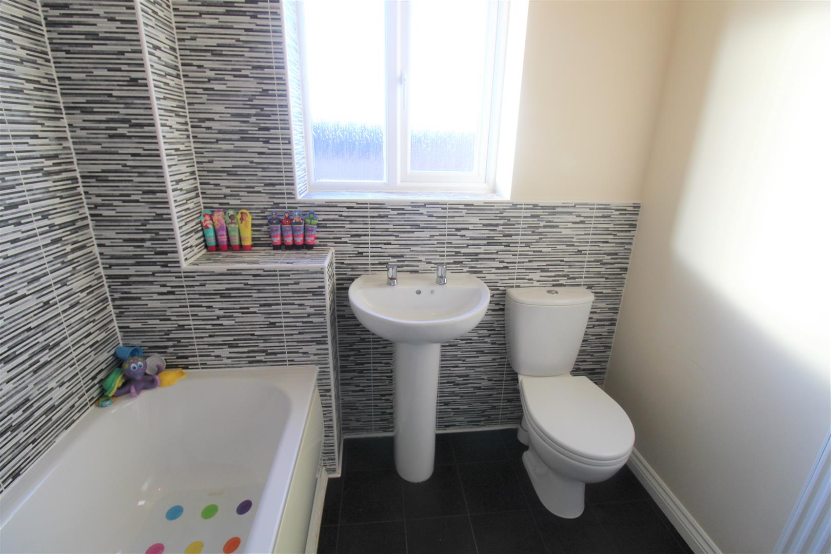 Hollinwood Close, Norton Heights, Stoke-On-Trent